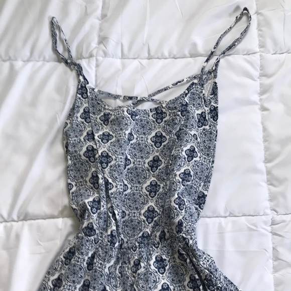 Romper - Picture 2 of 3